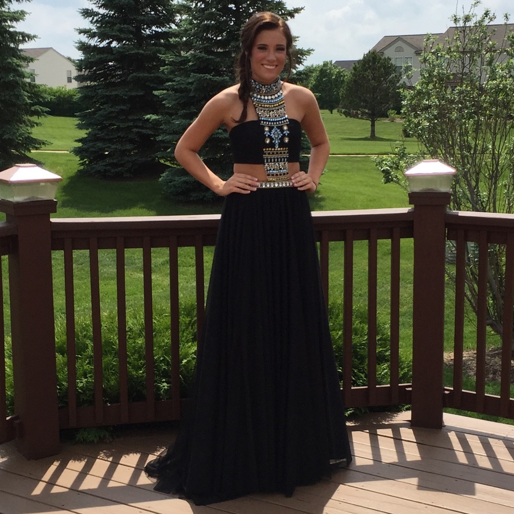 Sherri Hill Black Prom Dress